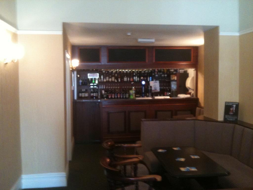 חלנדודנו Grand Ash Hotel מראה חיצוני תמונה
